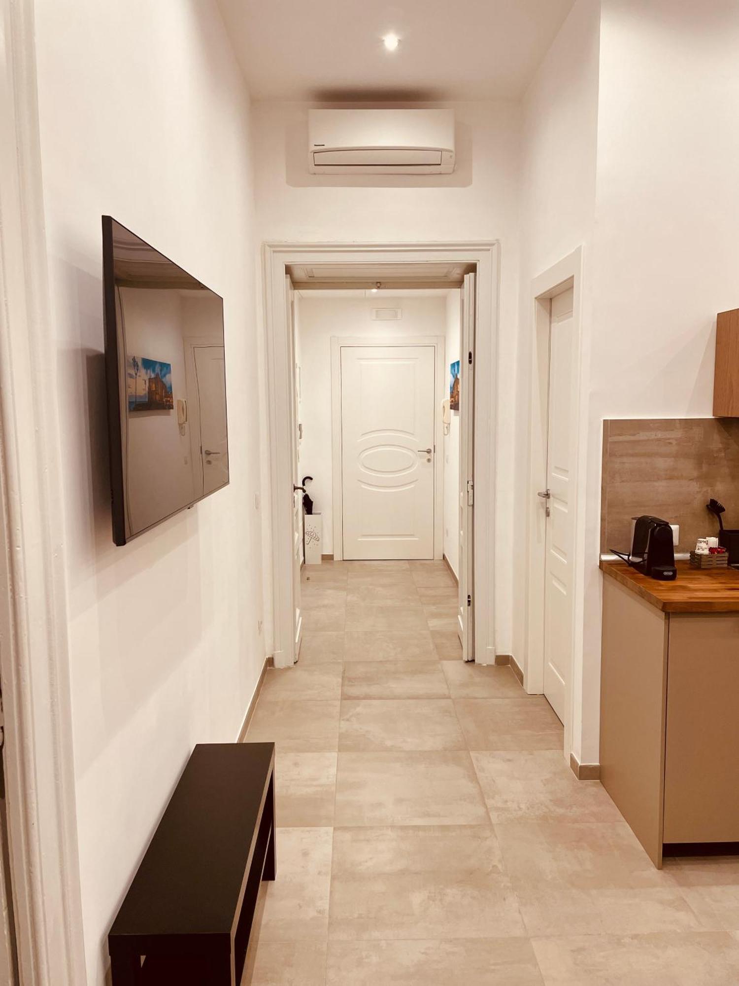 Napoli Centrale Suite Zewnętrze zdjęcie